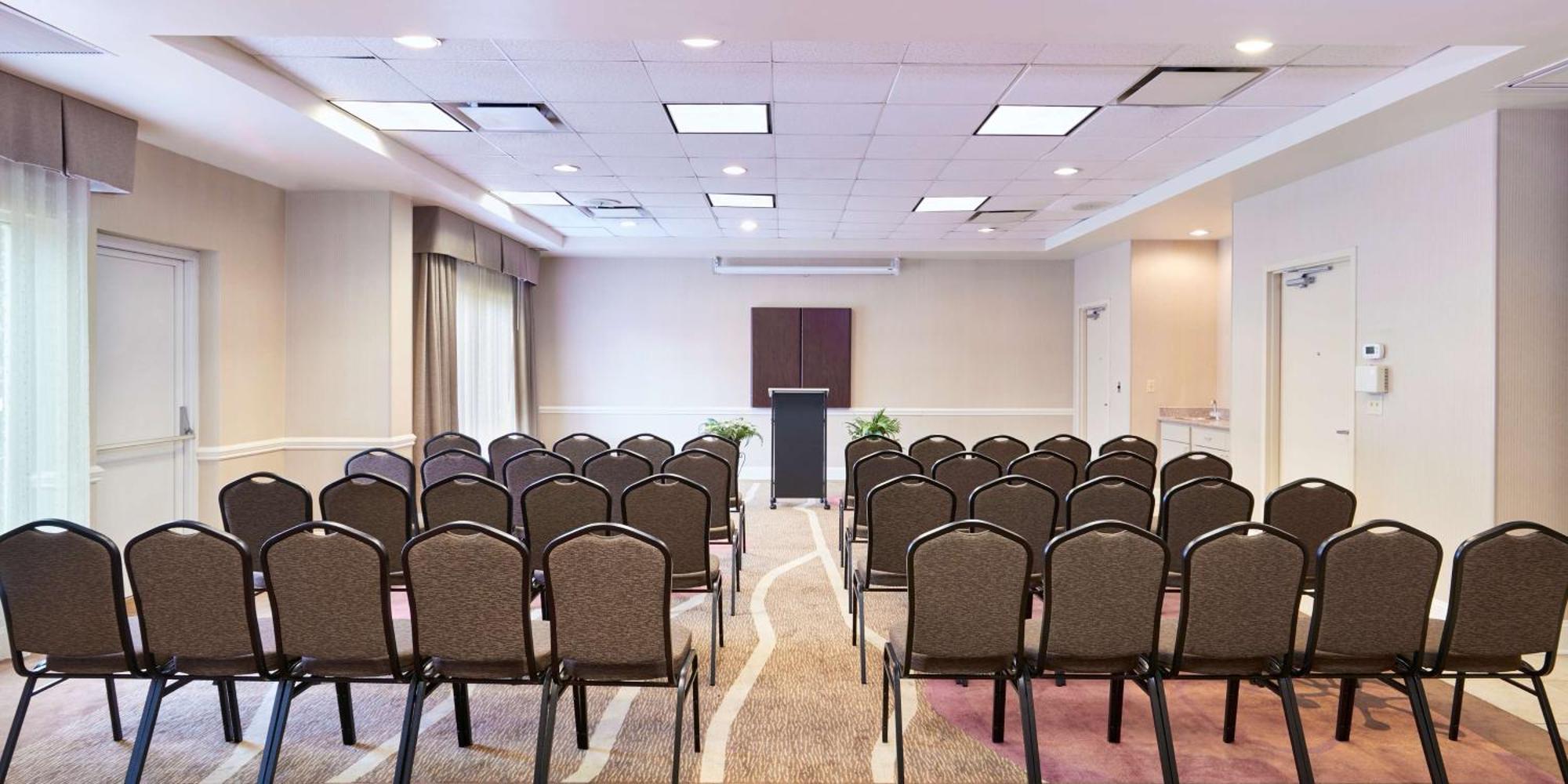 Hilton Garden Inn Charlotte North Bagian luar foto