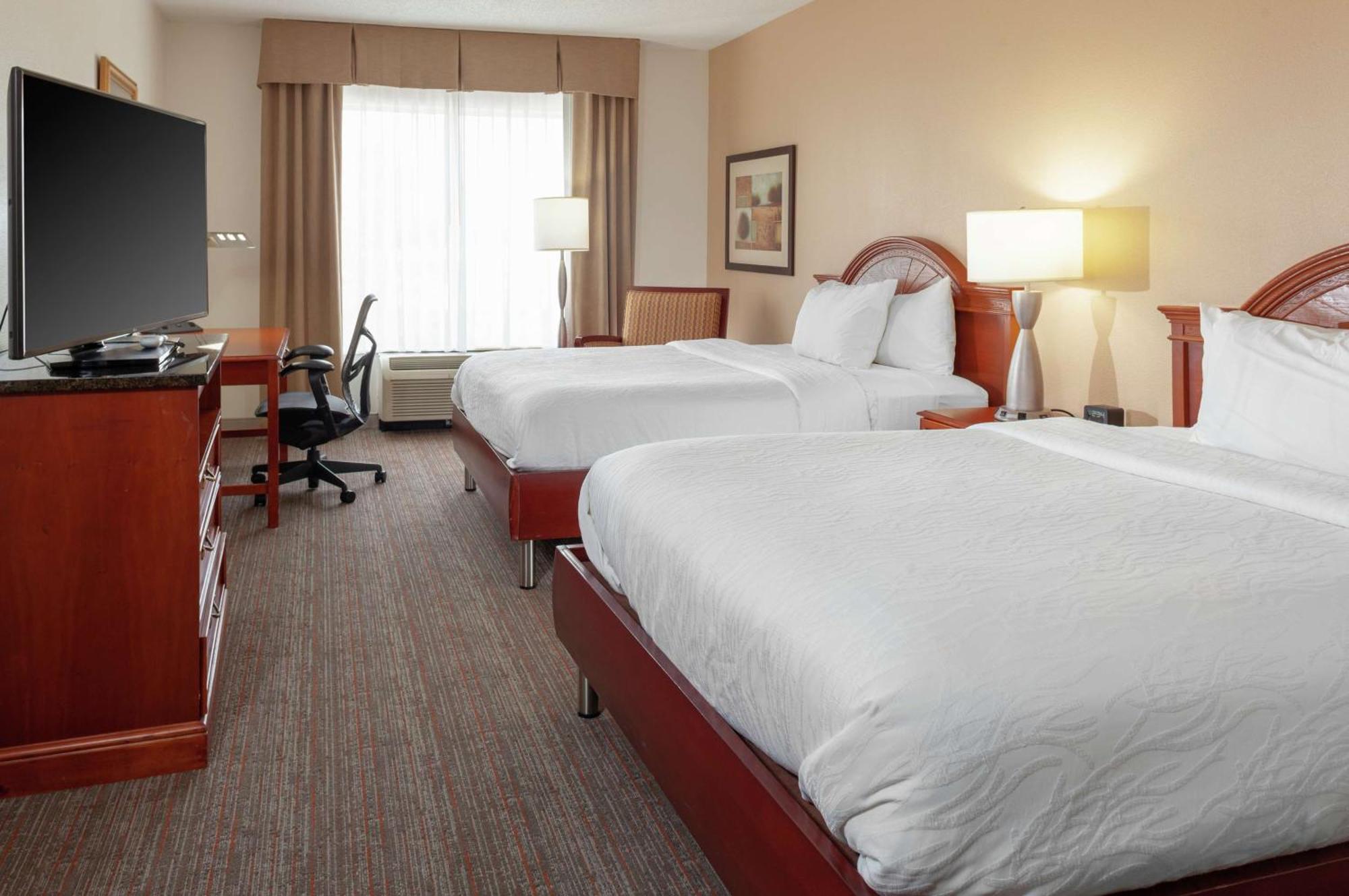 Hilton Garden Inn Charlotte North Bagian luar foto