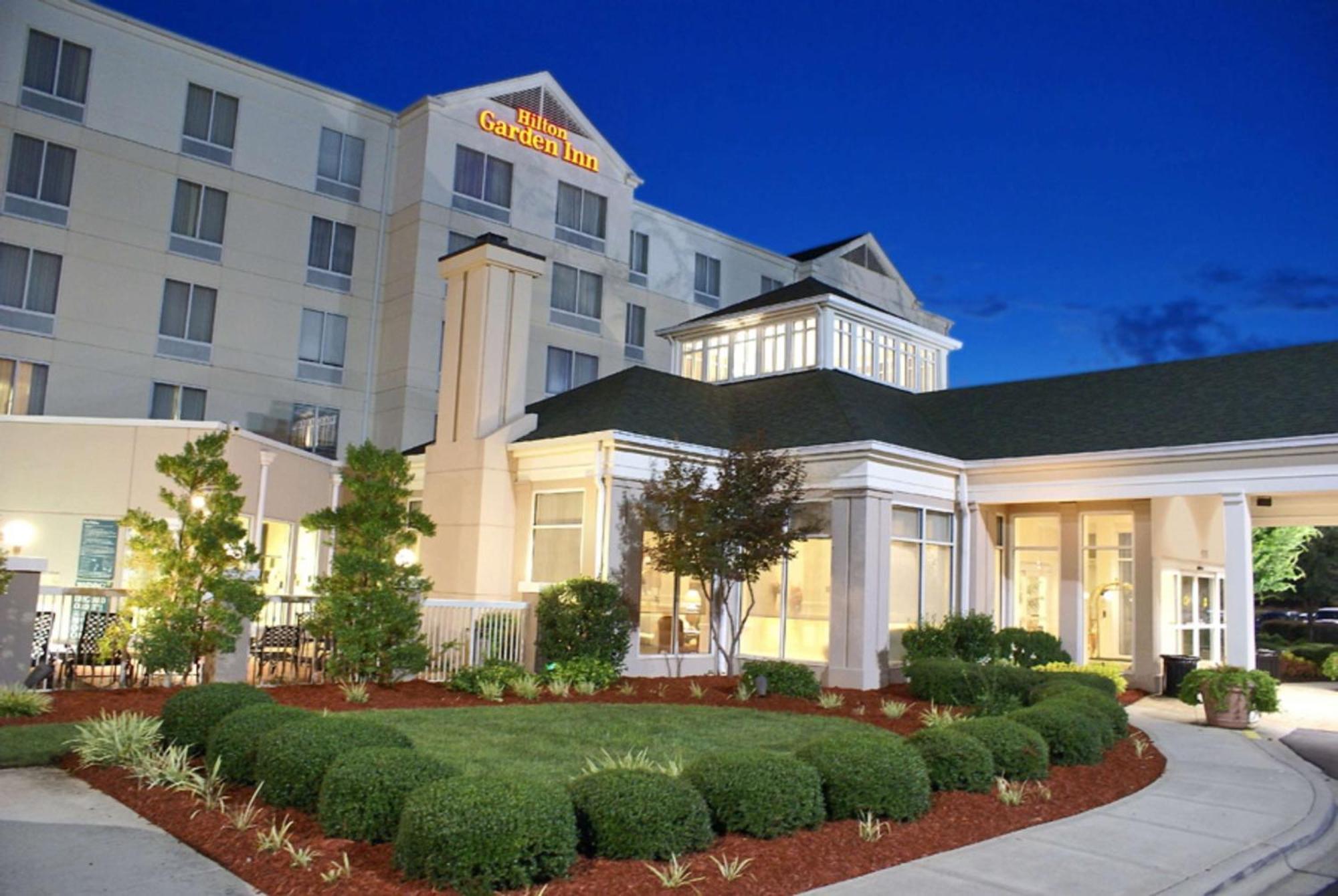 Hilton Garden Inn Charlotte North Bagian luar foto