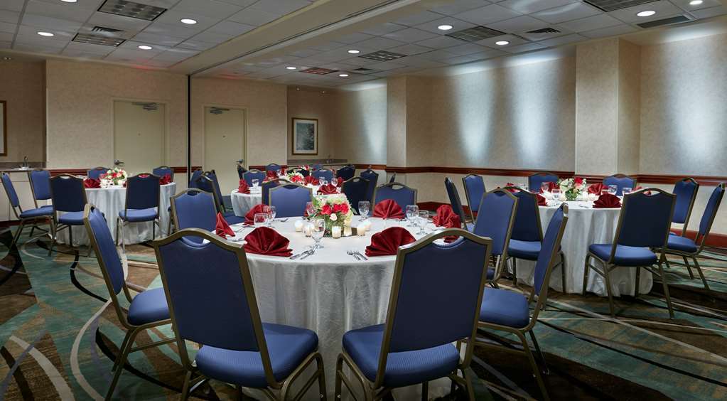 Hilton Garden Inn Charlotte North Fasilitas foto