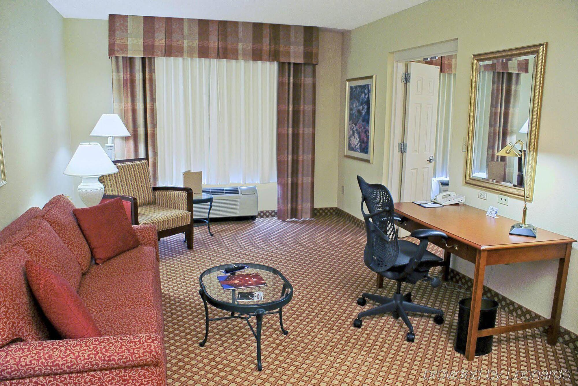 Hilton Garden Inn Charlotte North Bagian luar foto