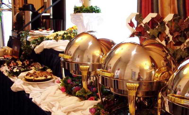 Hilton Garden Inn Charlotte North Bagian luar foto